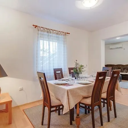 דירה With A Parking Space Nerezine, Losinj - 7961 *